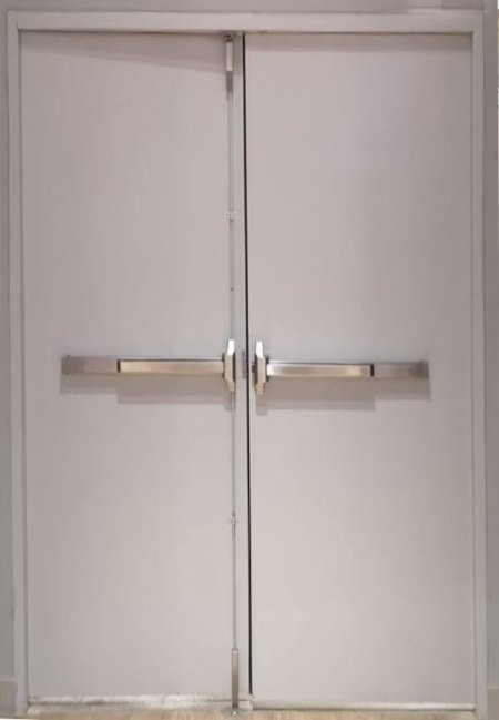باب مخرج طوارىء دبل مع Push bar